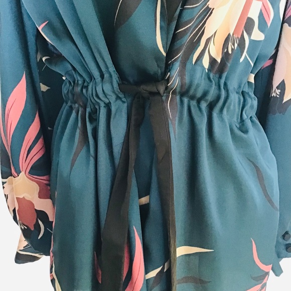 ZARA fits size S-M silky jacket blouse in dark green with floral pattern - Picture 3 of 11